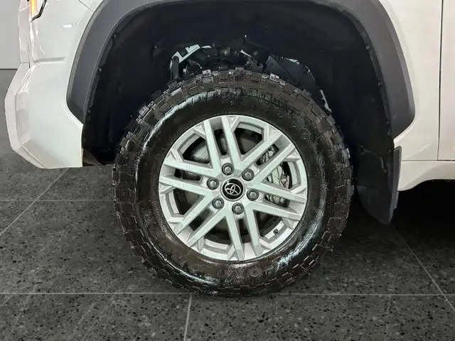 2024 Toyota Tundra SR / 4WD - Photo 11