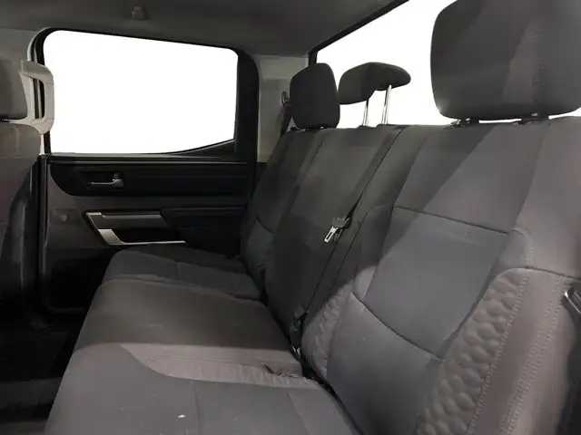 2024 Toyota Tundra SR / 4WD - Photo 19