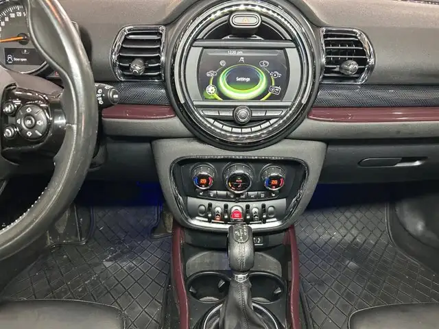 2016 MINI Cooper Clubman - Photo 17