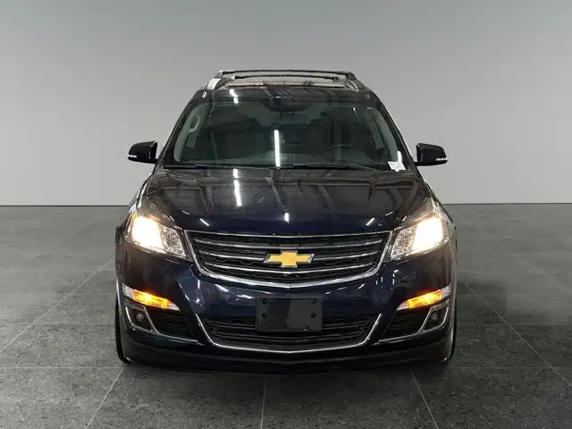 2017 Chevrolet Traverse LT / AWD - Photo 10