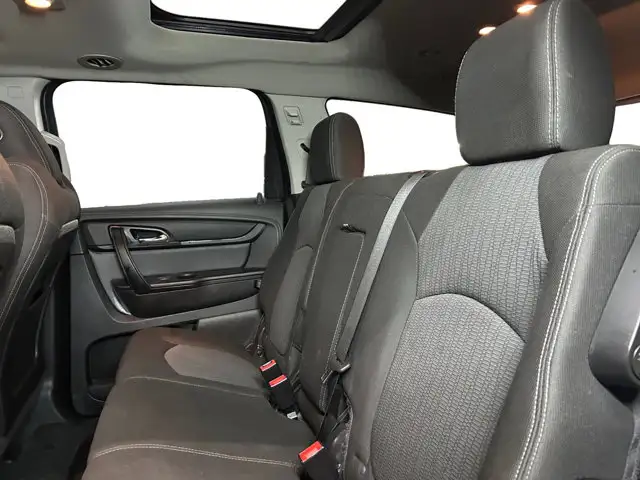 2017 Chevrolet Traverse LT / AWD - Photo 20