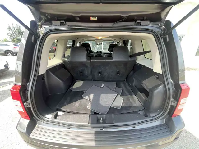 2015 JEEP PATRIOT High Altitude - Photo 18
