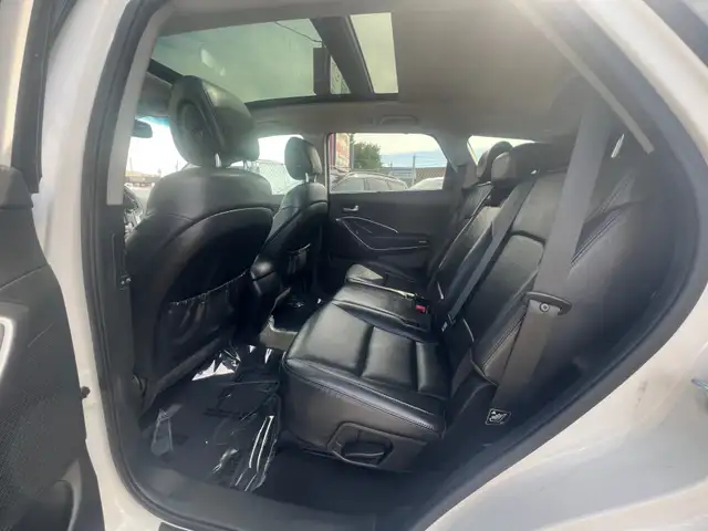 2013 Hyundai Santa Fe AWD 4dr 3.3L Auto XL Luxury - Photo 15