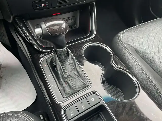 2014 Kia Sorento SX - Photo 12