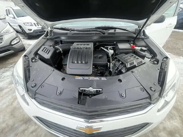 2017 Chevrolet Equinox LS - Photo 15