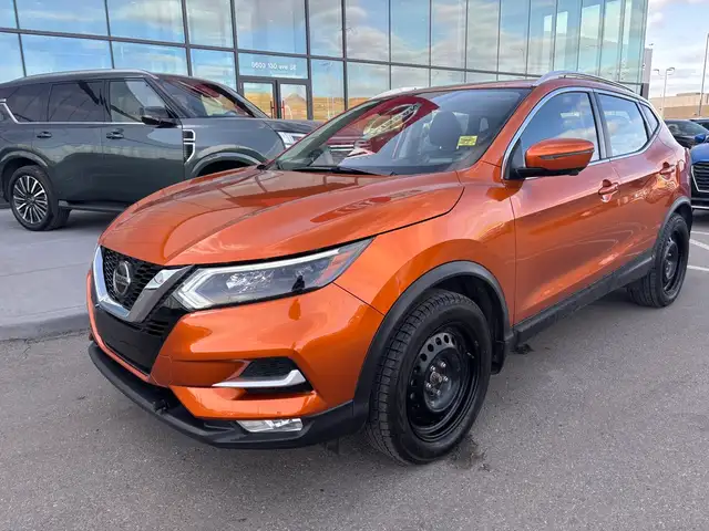 2023 Nissan Qashqai SL Premium AWD • 360 Camera • Leather - Photo 2