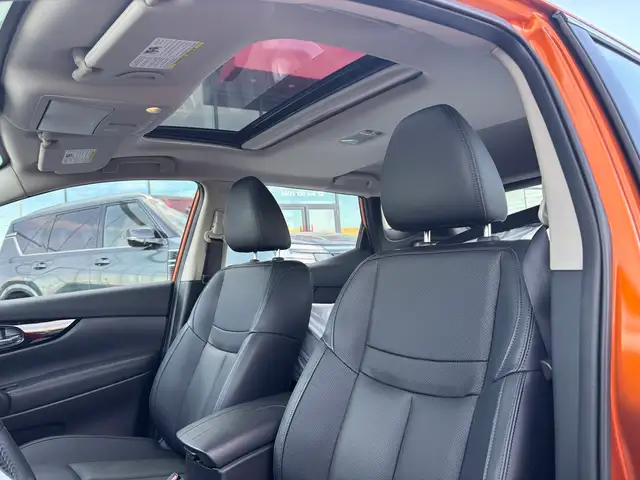 2023 Nissan Qashqai SL Premium AWD • 360 Camera • Leather - Photo 13