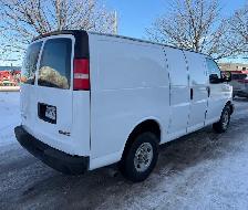 2011 GMC Savana Van 2500 Propre - Photo 4