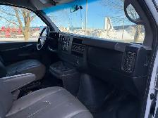 2011 GMC Savana Van 2500 Propre - Photo 9