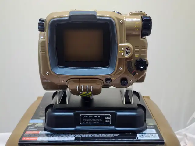 Pip-Boy 3000 Mk IV Replica From Fallout 4 (#6794) - Photo 5