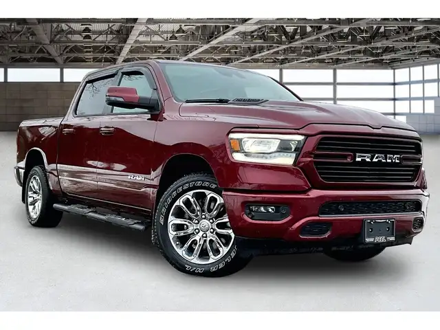 2023 Ram 1500 Laramie Sport | Vented Leather | Panoroof | 4X4 - Photo 11