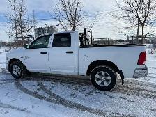 2016 Dodge Ram 1500 2016 DODGE RAM 1500 , 4X4 , COMME NEUF  ,  A - Photo 2
