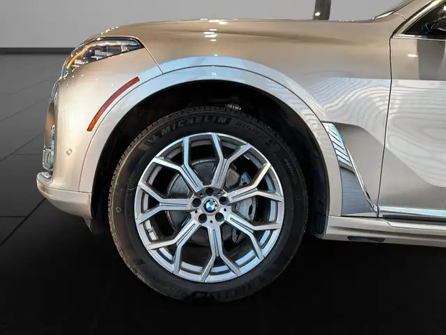 2019 BMW X7 xDrive40i Outstanding condition! Great value! - Photo 19
