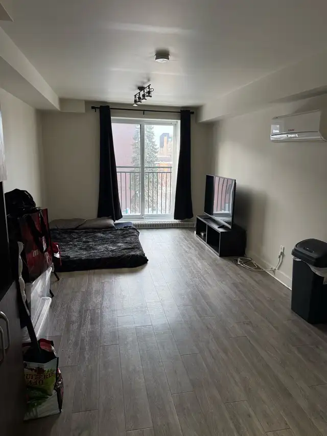 Cession de bail - Appartement à louer - Photo 4