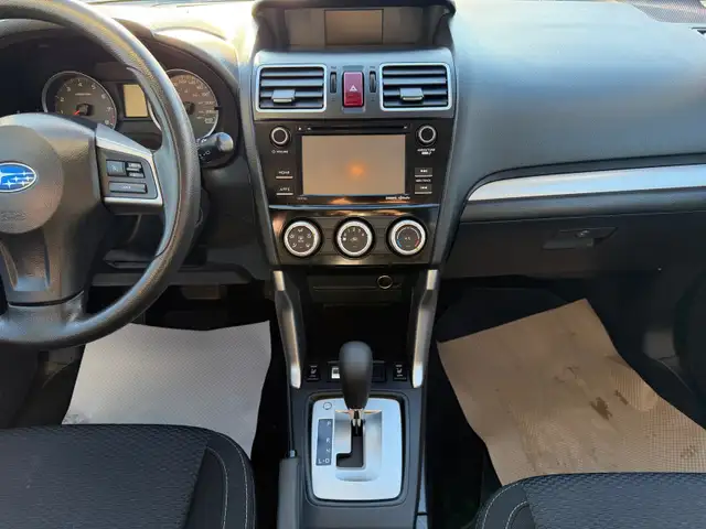 2016 Subaru Forester AWD B.Cam Low km 1YR Warranty - Photo 11