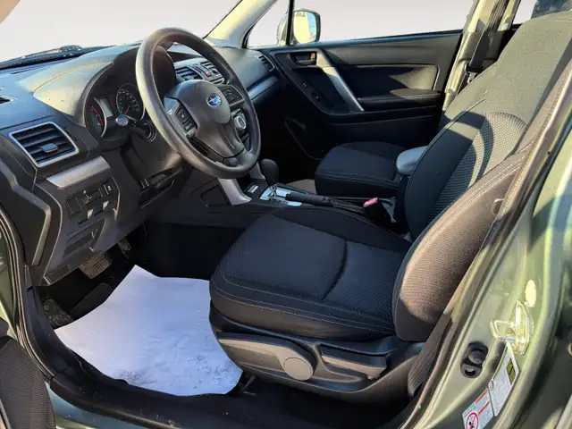 2016 Subaru Forester AWD B.Cam Low km 1YR Warranty - Photo 13
