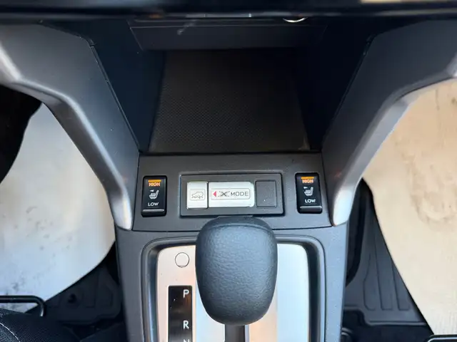 2016 Subaru Forester AWD B.Cam Low km 1YR Warranty - Photo 23