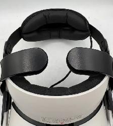 128gb Meta Quest 2 with Controllers & Charger (Model: kw49cm ) - Photo 3