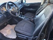 2018 Nissan Sentra Backup camera Heated seats Sunroof - Photo 12