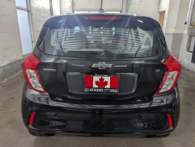 2021 Chevrolet Spark LT WITH APPLE CARPLAY/ANDROID AUTO! - Photo 5