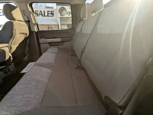 2022 Ford F 150 XLT SUPERCREW 4X4 WITH WIFI HOTSPOT! - Photo 9