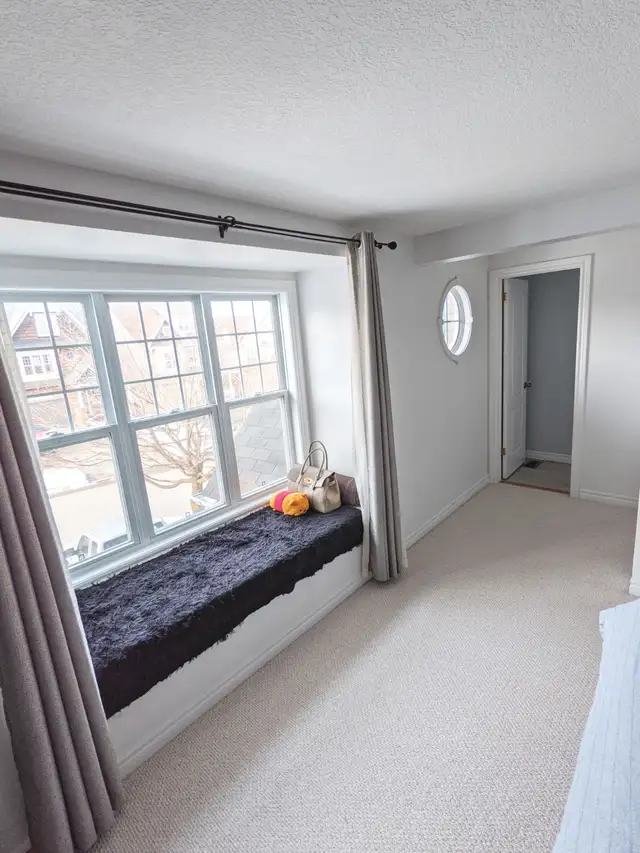 South End Detached 2150 sqft Luxury Living w/ large backyard - Photo 7