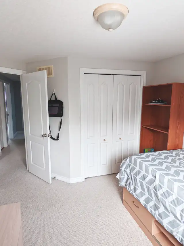 South End Detached 2150 sqft Luxury Living w/ large backyard - Photo 24