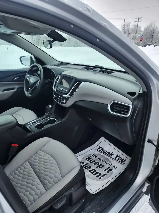 2019 Chevrolet Equinox LT All Wheel Drive - Photo 6