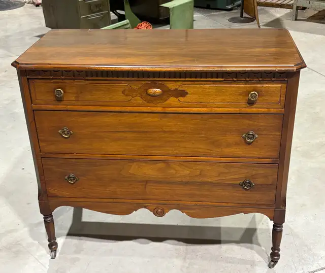 Vintage "Gibbard" Walnut Three-Drawer Dresser (w Carved Apron)