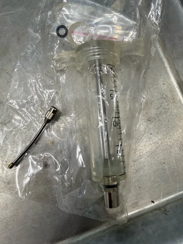 Feeding Syringe Kit, for bird - Photo 3