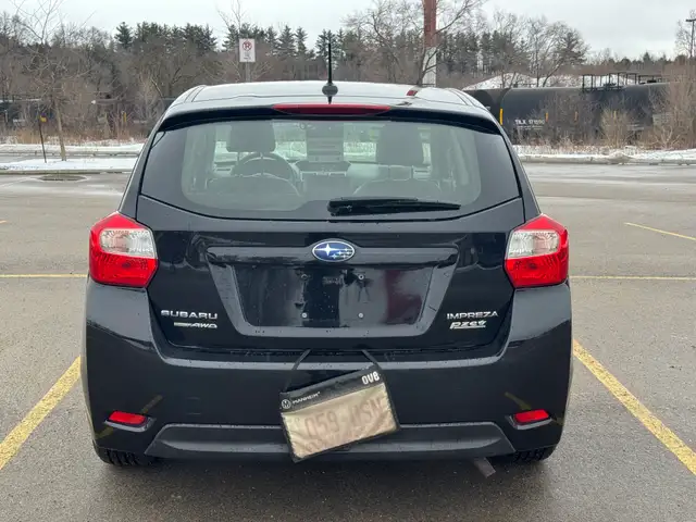 2016 Subaru Impreza LIMITED AWD - Photo 6