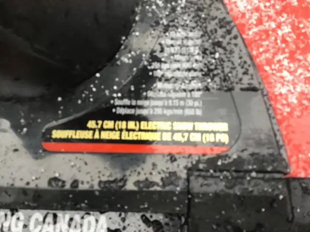 18 inch CORDED ELECTRIC SNOWBLOWER - Photo 4