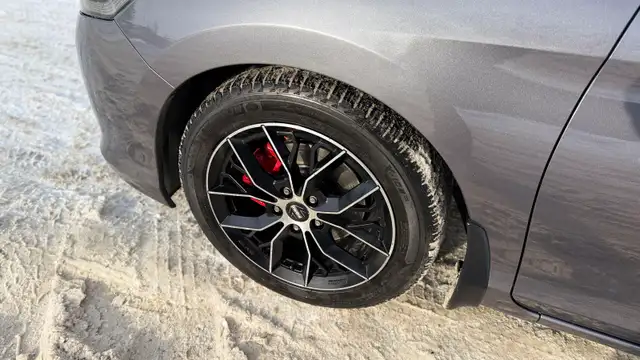 2013 Honda Accord Sport 2.4L 167,000km - Photo 5