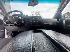 2011 Chevrolet Silverado 2500HD LT 8 FT BOX WITH CAP - 4x4 - CER - Photo 8