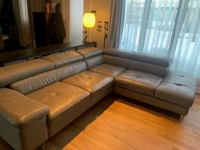 Divan cuire véritable de la Galerie du meuble - Photo 4