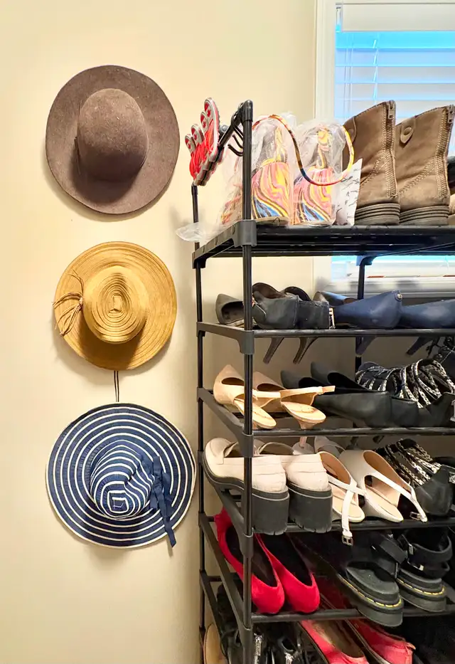 Hire us to Organize/declutter/downsize your home! - Photo 6