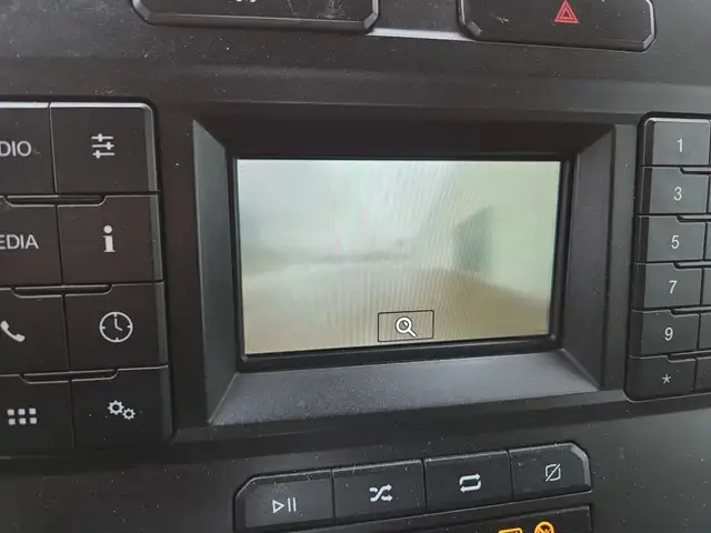 2021 Ford Super Duty F-350 DRW 4WD REGULAR CAB-12.5 FT FLAT DECK - Photo 16