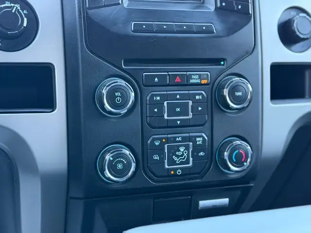 2014 FORD F-150 XTR – 5.0L V8 – SUPERCREW   No Accidents - Photo 15