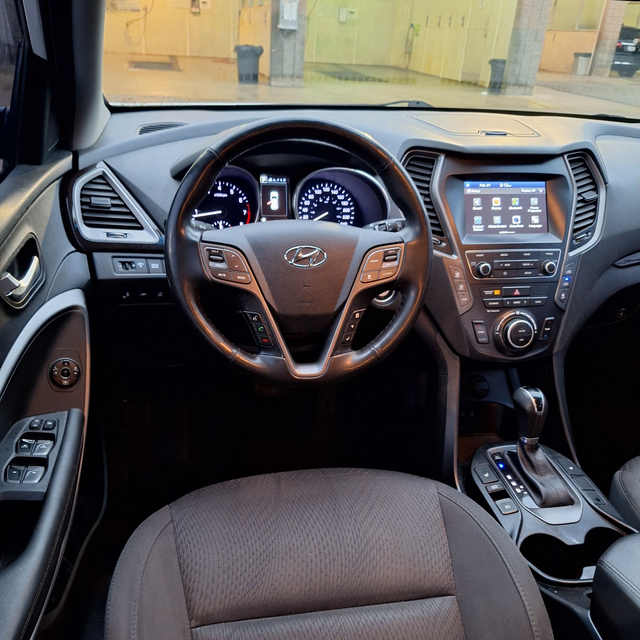 2019 Hyundai Santa Fe XL Preferred, 3.3L V6, No Accidents, One O - Photo 16