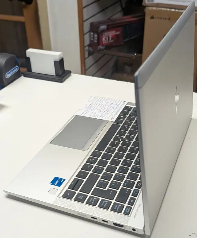 HP EliteBook 840 G8 i5-1145G7 16Go SSD 256Go NVMe HDMI - Photo 4