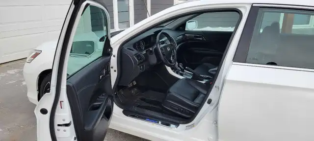 2017 Honda Accord Touring v6 - Photo 5