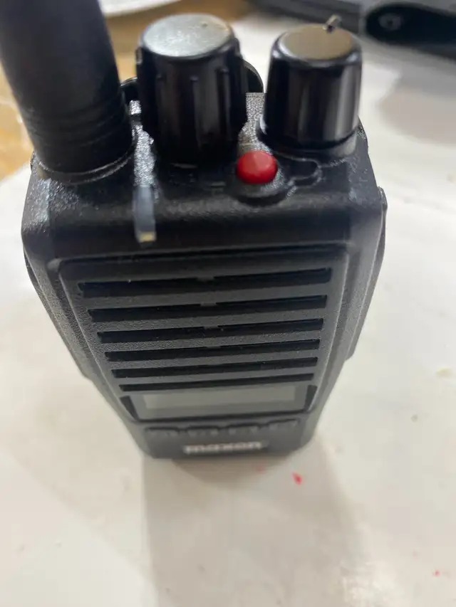 vhf Twoway portable 512 channels - Photo 2