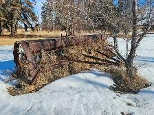 Antique lawn/yard ornaments - Photo 4