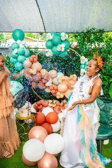 Professional Photographer - Photo 7