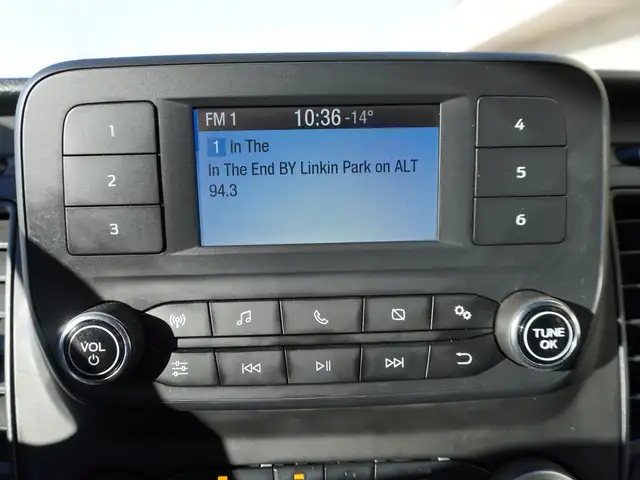 2024 Ford Transit Cargo Van T-250 148 RARE AWD CARGO VAN, LOW KM - Photo 23