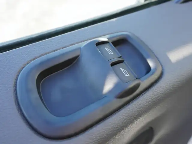 2024 Ford Transit Cargo Van T-250 148 RARE AWD CARGO VAN, LOW KM - Photo 37