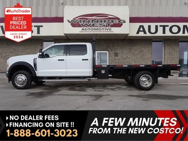 2023 Ford Super Duty F-550 DRW XLT 4WD Crew Cab VERY LOW KMS!!