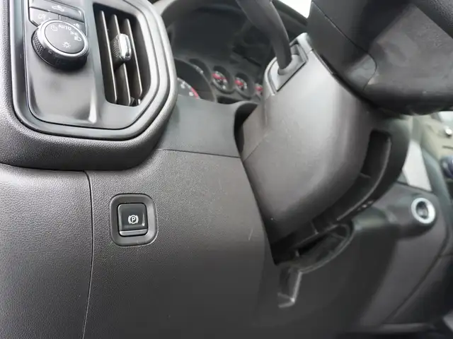 2024 Chevrolet Silverado 1500 2WD Reg Cab 140 Work Truck, VERY L - Photo 18