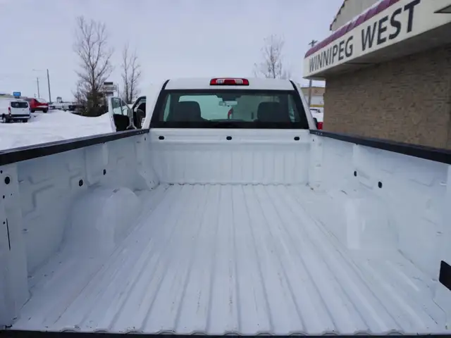 2024 Chevrolet Silverado 1500 2WD Reg Cab 140 Work Truck, VERY L - Photo 32