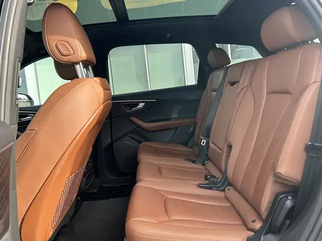 2021 Audi Q7 quattro Premium 45 TFSI - Photo 23